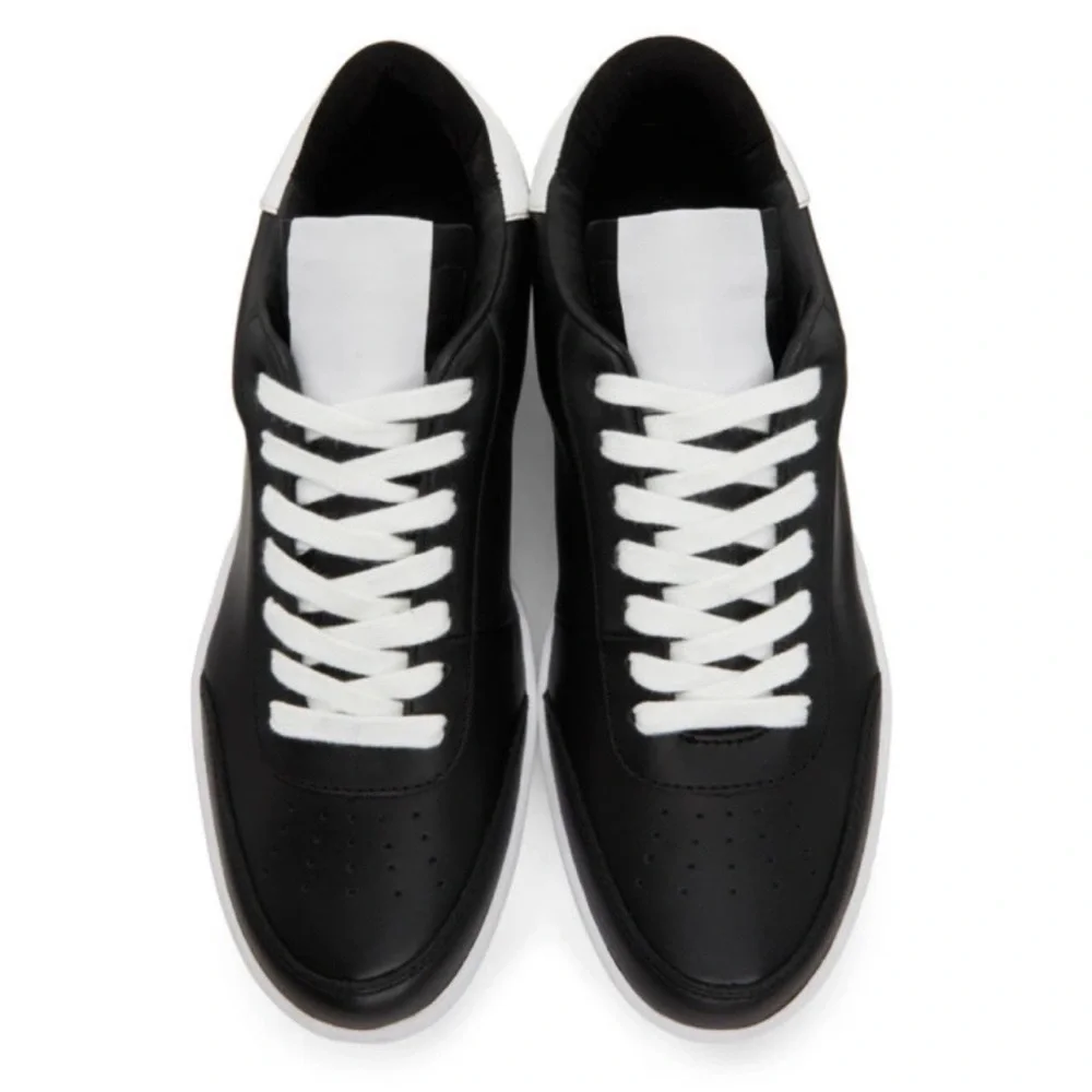 Article No. Black Casual Running Low-Top Sneakers Men’s Black & White Size 7